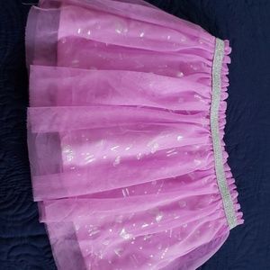 Little girls skirt with shorts inside.
